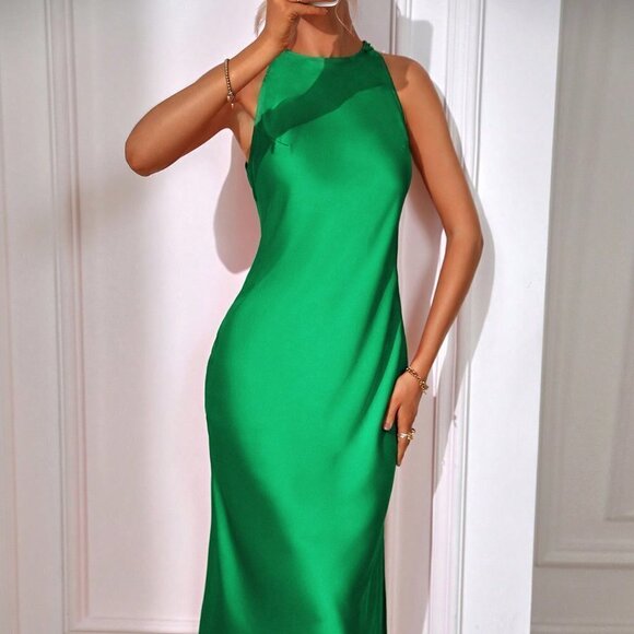 Chic Womens Green Split Thigh Satin Maxi Dress - Picture 5 of 5